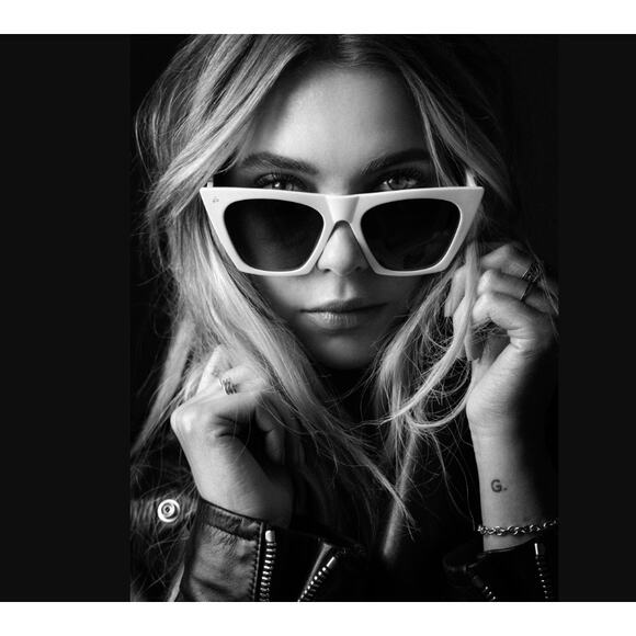 NWB Prive Revaux x Ashley Benson "Victoria" sunglasses - Picture 9 of 15